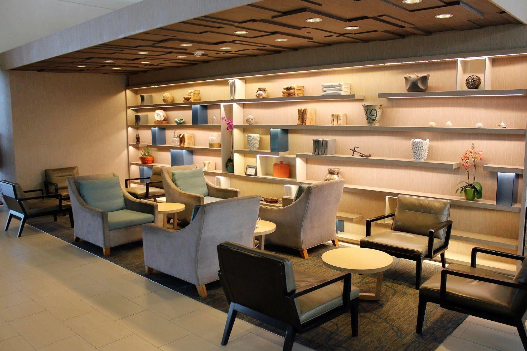 Hotel Hyatt Regency Long Long Beach